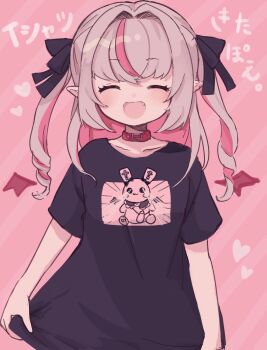 1girl :d animal_print belt_collar black_shirt blue_ribbon closed_eyes collar colored_inner_hair debitto_(makaino_ririmu) demon_wings detached_wings drill_hair fang grey_hair hair_intakes hair_over_shoulder hair_ribbon heart heart_background highres karunabaru long_hair looking_at_viewer makaino_ririmu multicolored_hair nijisanji official_alternate_costume open_mouth pink_background pink_eyes pink_hair pink_streaks pointy_ears print_shirt rabbit_print red_collar red_wings ribbon shirt shirt_hold short_sleeves sidelocks smile solo standing streaked_hair stuffed_animal stuffed_rabbit stuffed_toy t-shirt two-tone_hair two_side_up upper_body virtual_youtuber wings