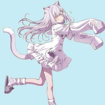 :3 absurdres animal_ears blue_background cat_ears cat_girl cat_tail dress foot_out_of_frame grey_hair highres indie_virtual_youtuber leg_up long_hair long_sleeves looking_at_viewer looking_to_the_side loose_socks nachoneko outstretched_arms paw_print sakuya_tsuitachi sleeves_past_fingers sleeves_past_wrists slippers socks striped_clothes striped_socks tail virtual_youtuber white_dress
