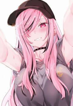 1girl absurdres alternate_costume black_hair black_hat blush breasts collarbone grey_shirt hair_over_one_eye hat highres hololive hololive_english kamiya_maneki large_breasts long_hair looking_at_viewer mori_calliope multicolored_hair official_alternate_hairstyle pink_eyes pink_hair shirt streaked_hair sweat virtual_youtuber