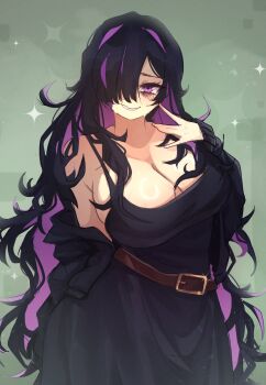 1girl bags_under_eyes belt black_hair blairevt breasts brown_belt cleavage colored_inner_hair commentary english_commentary goddess_of_victory:_nikke green_background hair_over_one_eye highres label_(nikke) large_breasts long_hair messy_hair multicolored_hair nervous_smile one_eye_covered purple_eyes purple_hair purple_streaks smile solo tagme very_long_hair