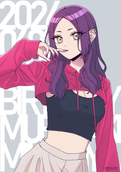 1girl 2024 arm_at_side black_tank_top breasts brown_eyes character_request cleavage commentary_request cowboy_shot crop_top earclip earrings eyelashes finger_to_mouth fingernails forehead grey_background grey_skirt hair_over_shoulder hand_up highres hooded_shrug jewelry large_breasts long_hair long_sleeves looking_at_viewer midriff nail_polish original purple_hair purple_nails red_shrug sakashima_0822 shrug_(clothing) sidelocks signature skirt solo standing stud_earrings tank_top text_background wavy_hair