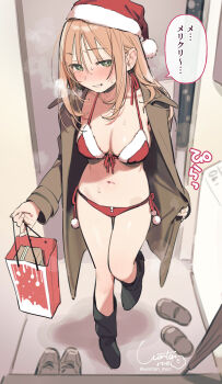 1girl artist_name bikini black_boots blonde_hair blush boots breasts brown_coat christmas coat commentary_request door fur-trimmed_bikini fur-trimmed_headwear fur_trim gift green_eyes hat highres indoors long_hair medium_breasts open_clothes open_coat opened_by_self original pom_pom_(clothes) red_bikini red_hat santa_bikini santa_costume santa_hat shoes smile solo speech_bubble steaming_body sweat swimsuit trench_coat twitter_username umbrella unworn_shoes wantan_meo washing_machine
