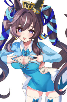 1girl :3 alternate_costume animal_ears blue_bow blue_dress blue_eyes blue_nails blue_ribbon blush bow breasts brown_hair cleavage collared_dress dress ear_covers fishnets hair_between_eyes hair_ornament hair_ribbon hanamura_pink hat highres horse_ears horse_girl horse_tail large_breasts leaning_forward long_hair long_sleeves looking_at_viewer multicolored_hair ribbon see-through_cleavage see-through_clothes simple_background single_ear_cover smile solo streaked_hair tail thighhighs tongue tongue_out twintails umamusume vivlos_(umamusume) white_background white_thighhighs