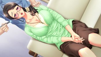 ahoge blush brown_hair couch dutch_angle empty_eyes game_cg glasses hand_on_shoulder indoors jewelry kyonyuu_kazoku_saimin laser_pointer lune_(company) mamiya_mifuyu mature_female mind_control mother_and_son necklace open_mouth parted_bangs ponytail sitting skyhouse step-parent_and_step-child tagme