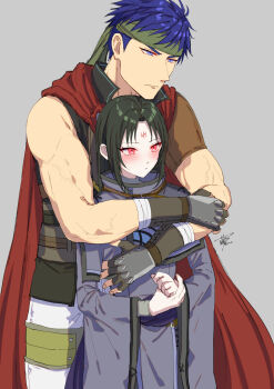 2boys aina123 blue_eyes blue_hair blush cape capelet closed_mouth commentary_request facial_mark fire_emblem fire_emblem:_radiant_dawn forehead_mark green_hair green_headband grey_background headband height_difference highres hug hug_from_behind ike_(fire_emblem) male_focus multiple_boys nintendo red_cape red_eyes short_hair signature simple_background soren_(fire_emblem) yaoi