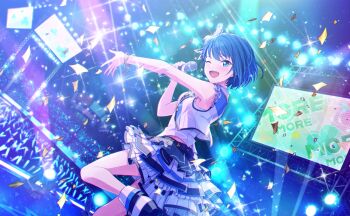1girl ;d belt blue_eyes blue_hair blue_theme bracelet colorful_palette confetti cropped_vest crowd foot_out_of_frame game_cg glowstick hair_ornament highres holding holding_microphone idol idol_clothes jewelry kiritani_haruka leg_up microphone official_art one_eye_closed open_mouth penlight_(glowstick) piano_print project_sekai shirt sleeveless sleeveless_shirt smile solo sparkle stage third-party_source vest white_shirt white_vest
