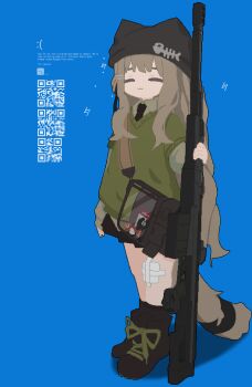 1girl :3 absurdres bag black_boots black_hat black_skirt blue_screen_of_death boots closed_eyes emoticon english_text fish_skeleton_hat_ornament full_body gauze_on_knee green_sweater gun hat hayasabro highres holding holding_gun holding_weapon jaggy_lines kipfel_(vrchat) layered_sleeves long_hair long_sleeves microsoft_windows qr_code rifle shoelaces short-sleeved_sweater short_over_long_sleeves short_sleeves shoulder_bag skirt solo standing sweater tail vrchat weapon