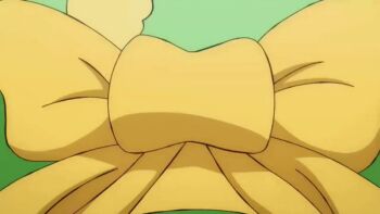 animated animated_gif anime_screenshot ass ass_focus back_bow bow carrying carrying_person flower_print green_kimono japanese_clothes kimono kurozumi_tama monkey_d._luffy one_piece yellow_bow