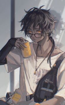 1boy arknights black-framed_eyewear black_bag black_hair can chinese_commentary collarbone commentary dark-skinned_male dark_skin drink_can earrings elbow_gloves fingerless_gloves glasses gloves highres holding holding_can jewelry long_hair looking_at_viewer looking_over_eyewear low_ponytail male_focus messy necklace official_alternate_costume orange_eyes ponytail print_shirt shieryue164 shirt signature single_elbow_glove solo t-shirt thorns_(arknights) thorns_(comodo)_(arknights) tooth_necklace upper_body white_shirt