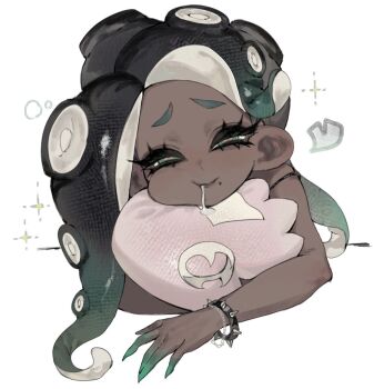 1girl black_hair blush bracelet cephalopod_eyes closed_mouth colored_extremities colored_fingertips commentary_request dark-skinned_female dark_skin drooling gradient_hair green_eyes green_hair half-closed_eyes heart highres hugging_object jewelry long_hair looking_at_viewer lying marina_(splatoon) mole mole_under_mouth mouth_hold multicolored_hair nintendo octoling on_stomach pillow pillow_hug pink_pupils saliva_pool short_eyebrows silver_bracelet simple_background solo sparkle spiked_bracelet spikes splatoon_(series) strap_slip suction_cups tentacle_hair thick_eyebrows togetoge two-tone_hair very_dark_skin waking_up white_background