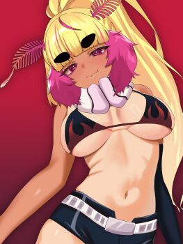 1girl antennae arthropod_girl belt bikini bikini_top_only black_shorts blonde_hair blunt_bangs breasts closed_mouth commentary cosplay dark-skinned_female dark_skin english_commentary eyelashes gradient_background gyaru highres ichigo_lemonade indie_virtual_youtuber insect_girl long_hair mismatched_eyebrows moth_girl multicolored_hair navel pink_eyes pink_hair ponytail red_background second-party_source short_shorts shorts simple_background smile soen_bisma solo stomach swimsuit tan tanline tengen_toppa_gurren_lagann thick_eyebrows two-tone_hair virtual_youtuber white_belt yoko_littner yoko_littner_(cosplay)