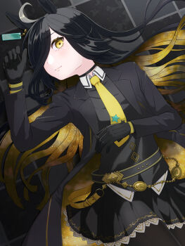 1girl ahoge arm_up belt black_belt black_choker black_coat black_gloves black_pantyhose black_skirt black_vest blonde_hair choker closed_mouth coat collared_shirt colored_inner_hair ear_ornament ear_tag earrings gloves hair_over_one_eye hem_peeking_out highres jewelry light_smile long_hair long_sleeves looking_at_viewer manhattan_cafe_(creeping_black)_(umamusume) manhattan_cafe_(umamusume) multicolored_hair okk1772 on_bed open_clothes open_coat pantyhose pleated_skirt shirt single_earring skirt solo umamusume variant_set very_long_hair vest white_hair white_shirt