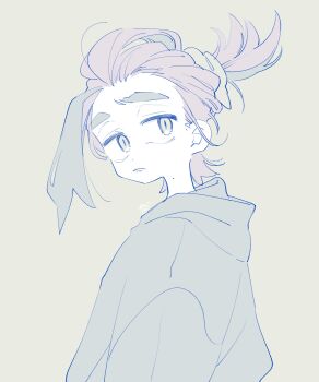 1boy 4lily absurdres black_hair black_hoodie closed_mouth commentary_request from_side frown highres hood hood_down hoodie kieran_(pokemon) male_focus mole mole_on_neck multicolored_hair muted_color nintendo pokemon pokemon_sv purple_hair simple_background solo thick_eyebrows upper_body