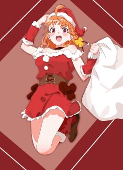 1girl alternate_costume black_choker blush boots choker christmas commentary_request dress hat highres holding holding_sack long_hair looking_at_viewer love_live! love_live!_sunshine!! open_mouth orange_eyes orange_hair red_background red_boots sack santa_costume santa_dress santa_hat solo takami_chika teeth trans7_t7_sub upper_teeth_only