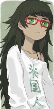 1girl alternate_costume blunt_bangs closed_mouth collarbone expressionless green_eyes green_hair highres hiyajou_maho long_hair long_sleeves looking_at_viewer menomorute red-framed_eyewear science_adventure shirt simple_background single_bare_shoulder sleeve_pull solo steins;gate steins;gate_0 t-shirt upper_body white_shirt