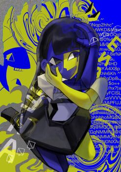 1girl black_eyes black_hair blue_skin blunt_bangs colored_skin commentary ena_(ena) ena_(series) ena_(species) ena_(web_series) floating_head gibberish_text happy_ena highres long_hair low_poly mask_(ena) multicolored_skin open_mouth psychedelic shirt short_sleeves skirt smile solo split-color_skin static suspender_skirt suspenders symbol-only_commentary two-tone_skin usagimarumei yellow_skin