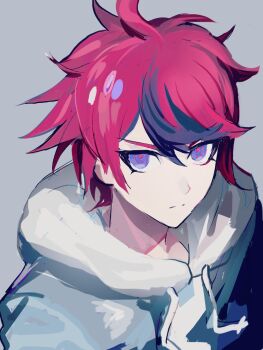 1boy ahoge black_hair blue_eyes bowknot_huhu closed_mouth eyebrows highres hood hoodie looking_at_viewer male_focus messy_hair red_eyes red_hair solo solo_focus sumino_takumi the_hundred_line_-last_defense_academy- upper_body