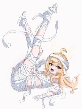 1girl :d absurdres ahoge bandaged_arm bandaged_chest bandaged_hand bandaged_head bandaged_leg bandages blonde_hair blue_archive blush breasts brown_eyes claw_pose crossed_bangs fangs from_side full_body hair_between_eyes hair_down halloween_costume halo hand_up highres legs legs_up long_hair looking_at_viewer lying mummy_costume naked_bandage navel official_alternate_costume official_alternate_hairstyle on_back open_mouth pink_pupils sidelocks simple_background small_breasts smile solo teeth thighs v-shaped_eyebrows white_background xiaoxiaoyifan yellow_halo yoshimi_(blue_archive) yoshimi_(halloween)_(blue_archive)