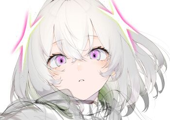1girl absurdres green_hair green_streaks hair_between_eyes highres kisaragi_yaya light_blush looking_at_viewer medium_hair multicolored_hair original parted_lips portrait purple_eyes simple_background two-tone_hair white_background white_hair