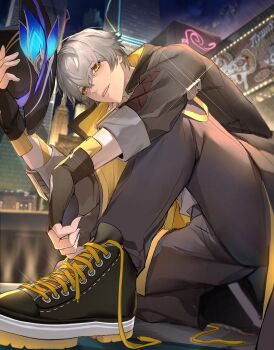 1boy absurdres black_gloves black_hat black_jacket black_shoes caelus_(honkai:_star_rail) commentary fingerless_gloves gloves grey_hair grey_pants hair_between_eyes hat highres holding holding_unworn_clothes holding_unworn_hat honkai:_star_rail honkai_(series) jacket lion_2929 male_focus pants shoes short_hair smile sneakers solo symbol-only_commentary trailblazer_(honkai:_star_rail) unworn_hat unworn_headwear yellow_eyes