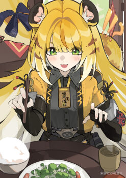 1girl absurdres animal_ear_fluff animal_ears black_shirt blonde_hair blush bowl broccoli chinese_text chopsticks colored_inner_hair commentary_request cup fang food green_eyes grey_hair highres holding indoors jacket jizaier ju_fufu long_hair long_sleeves looking_at_viewer miyoushe_watermark multicolored_hair open_mouth plate rice shirt skin_fang smile solo table tea teacup tiger_ears tiger_girl watermark zenless_zone_zero