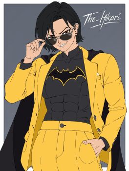 1girl abs artist_name batgirl batman_symbol black_cape black_hair border breasts brown_eyes cape cassandra_cain collarbone commentary dc_comics english_commentary grey_background grin hand_in_pocket highres looking_at_viewer medium_breasts outside_border parted_lips short_hair simple_background smile solo sunglasses the_hikari toned toned_female white_border