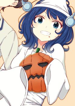 1boy 1girl blue_eyes blue_hair bound bound_arms commentary ghost_costume ghost_hair_ornament grin halloween hetero highres jack-o&#039;-lantern japanese_clothes kimono looking_at_viewer make_heroine_ga_oo_sugiru! medium_hair mono9ron nukumizu_kazuhiko shiroshouzoku simple_background sleeves_past_fingers sleeves_past_wrists smile solo_focus symbol-only_commentary triangular_headpiece white_kimono wide_sleeves yanami_anna yellow_background