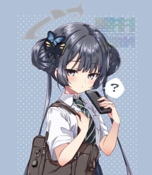 1girl ? bag black_hair blue_archive blue_background blunt_bangs blush braid bun_with_braided_base butterfly_hair_ornament cellphone collared_shirt commentary_request diagonal-striped_clothes diagonal-striped_necktie double_bun green_necktie grey_eyes grey_halo hair_bun hair_ornament halo hands_up highres holding holding_phone kisaki_(blue_archive) kisaki_(school_uniform)_(blue_archive) kuroi_mimei long_hair looking_at_viewer necktie official_alternate_costume parted_lips phone polka_dot polka_dot_background school_uniform shirt shoulder_bag sidelocks simple_background smartphone solo speech_bubble spoken_question_mark striped_clothes twintails upper_body very_long_hair watermark white_shirt