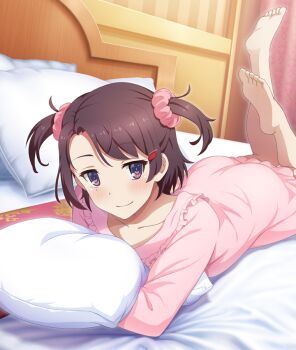 1girl aged_down ass barefoot blush closed_mouth collarbone dot_nose dutch_angle game_cg hair_ornament hair_scrunchie hairclip hugging_object indoors looking_at_viewer lying mole mole_under_eye official_art on_bed on_stomach pajamas pillow pillow_hug pink_pajamas pink_scrunchie purple_eyes purple_hair sagami_yukina scrunchie short_hair short_twintails smile solo takatsu_yukina the_pose third-party_source toes toji_no_miko toji_no_miko:_kizamishi_issen_no_tomoshibi twintails