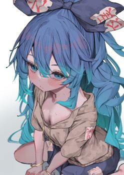 1girl absurdres blue_bow blue_eyes blue_hair blush blush_stickers bow bracelet breasts brown_jacket cleavage closed_mouth gradient_background gradient_hair grey_background hair_bow hair_ears highres jacket jewelry kararage_tsune long_hair looking_at_viewer multicolored_hair small_breasts solo touhou yorigami_shion