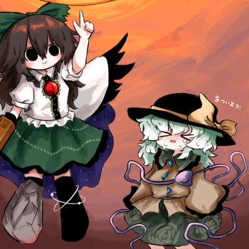 2girls arm_cannon arm_up black_hat brown_hair commentary_request contrast_collar crying green_hair green_skirt hair_between_eyes hat hat_ribbon heripantomorrow komeiji_koishi long_hair long_sleeves multiple_girls reiuji_utsuho ribbon shirt skirt standing third_eye touhou translation_request weapon white_shirt wide_sleeves wings yellow_ribbon yellow_shirt