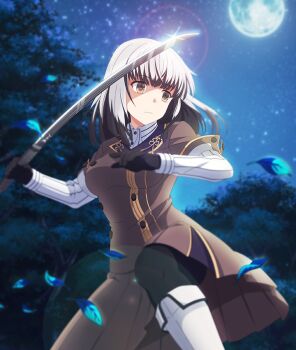 1girl black_gloves black_hair black_pantyhose blue_sky boots breasts brown_eyes brown_jacket brown_skirt buttons closed_mouth colored_tips double-breasted falling_leaves fighting_stance full_moon game_cg glint gloves grey_hair holding holding_sword holding_weapon jacket katana knee_boots leaf lens_flare medium_breasts medium_hair moon multicolored_hair night official_art origami_family's_elite_guard_uniform outdoors pantyhose pinstripe_sleeves satsuki_yomi skirt sky solo star_(sky) starry_sky sword third-party_source toji_no_miko toji_no_miko:_kizamishi_issen_no_tomoshibi tree vertical-striped_sleeves weapon white_boots white_sleeves