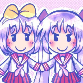 2girls artist_name blush bommitball bow hair_bow highres hiiragi_kagami hiiragi_tsukasa holding_hands long_hair lucky_star multiple_girls pink_background pleated_skirt purple_hair red_sailor_collar red_skirt ryouou_school_uniform sailor_collar school_uniform siblings sisters skirt smile twins twintails yellow_bow