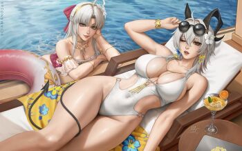 2girls adjusting_eyewear ahoge alternate_costume aqua_eyes artist_name bare_legs bare_shoulders black_horns black_tail bow breasts carlotta_(splashing_summer)_(wuthering_waves) carlotta_(wuthering_waves) casual_one-piece_swimsuit cleavage closed_mouth collarbone commentary covered_navel cup curled_horns dated demon_tail drinking_glass earrings english_commentary flower food fruit gold_hairband grey_hair groin hair_between_eyes hair_bow hair_flower hair_intakes hair_ornament hairband horns jewelry large_breasts legs long_hair looking_at_viewer medium_breasts multicolored_hair multiple_girls official_alternate_costume one-piece_swimsuit one_eye_closed orange_(fruit) orange_slice parted_bangs parted_lips pink_bow pink_one-piece_swimsuit red_eyes revision sciamano240 signature smile streaked_hair striped_bow swim_ring swimsuit tail tail_around_own_leg thighs very_long_hair wet white_flower white_one-piece_swimsuit wuthering_waves zani_(wuthering_waves)