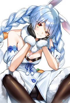1girl animal_ears black_gloves black_pantyhose blue_hair braid breasts closed_mouth clothing_cutout coat coat_dress collarbone detached_sleeves don-chan_(usada_pekora) dress fur-trimmed_coat fur-trimmed_gloves fur_trim gloves hands_on_own_cheeks hands_on_own_face highres hololive long_hair looking_at_viewer medium_breasts multicolored_hair orange_eyes pantyhose playboy_bunny puffy_short_sleeves puffy_sleeves rabbit_ears rabbit_girl scarf short_sleeves sitting smile solo strapless strapless_dress tomitacchi twin_braids underboob underboob_cutout usada_pekora usada_pekora_(1st_costume) very_long_hair virtual_youtuber white_dress white_hair white_scarf white_sleeves