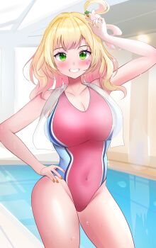 1girl absurdres alternate_costume arm_up blonde_hair blush breasts cleavage closed_mouth colored_inner_hair green_eyes hand_on_own_hip highres hololive large_breasts looking_at_viewer medium_hair momosuzu_nene multicolored_hair nail_polish official_alternate_hair_length official_alternate_hairstyle one-piece_swimsuit pink_hair pink_nails pink_one-piece_swimsuit smile solo swimsuit virtual_youtuber waniwani_(wasabiwaniwani)