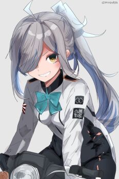 Rule 34 | 1girl, ahoge, alternate costume, aqua bow, aqua bowtie, asashimo (kancolle), biker clothes, bikesuit, bodysuit, bow, bowtie, brown eyes, commentary request, grey background, grey hair, grin, kantai collection, long hair, miron (mirona33), motor vehicle, motorcycle, multicolored bodysuit, side ponytail, simple background, smile, solo, two-tone bodysuit