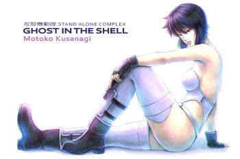 breasts eply fingerless_gloves from_side full_body ghost_in_the_shell ghost_in_the_shell:_stand_alone_complex gloves kusanagi_motoko leaning_back leotard looking_at_viewer medium_breasts purple_eyes purple_hair solo strapless strapless_leotard thighhighs white_thighhighs