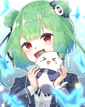 1girl absurdres blue_scrunchie blush commentary double_bun fang green_hair green_nails hair_bun hair_ornament highres hololive looking_at_viewer medium_hair nail_polish official_alternate_costume open_mouth red_eyes scrunchie skin_fang skull_hair_ornament solo u_da_desu uruha_rushia uruha_rushia_(school_uniform) virtual_youtuber