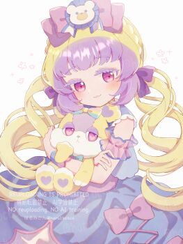 1girl :3 blonde_hair blue_dress bow closed_mouth colored_eyelashes detached_sleeves dress hair_bow hanitan hanitan_(bear) haru_(haru1bc6c4) hashtag-only_commentary highres holding holding_stuffed_toy long_hair looking_at_viewer multicolored_hair pink_eyes pretty_series purple_bow purple_hair quad_tails simple_background smile solo standing stuffed_animal stuffed_toy teddy_bear waccha_primagi! white_background