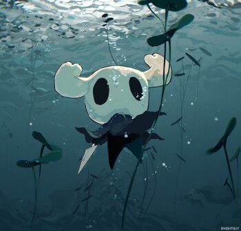 1other artist_name backlighting ben-day_dots black_eyes bubble chinese_commentary commentary_request film_grain grey_cloak highres hightguy holding holding_weapon hollow_knight horns knight_(hollow_knight) looking_at_viewer nail_(hollow_knight) other_focus plant screentones simple_background solo underwater weapon wide_shot