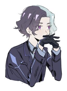 1boy amethio_(pokemon) black_gloves bright_pupils collared_shirt copituji cropped_torso gloves grey_shirt hands_up highres interlocked_fingers jacket long_sleeves male_focus multicolored_hair nintendo pokemon pokemon_(anime) pokemon_horizons purple_eyes shirt simple_background solo upper_body white_background white_pupils