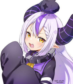 1girl animal animal_on_head bird bird_on_head black_collar collar crow_(la+_darknesss) demon_girl demon_horns dress grey_hair highres hololive horns kanya_pyi la+_darknesss la+_darknesss_(1st_costume) long_hair looking_at_viewer on_head open_mouth pointy_ears purple_dress purple_hair sidelocks sleeves_past_fingers sleeves_past_wrists smile solo very_long_hair virtual_youtuber white_background yellow_eyes