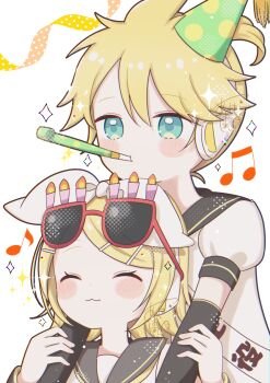 1boy 1girl :3 ^_^ aobahosino black_sailor_collar blonde_hair blue_eyes blush_stickers brother_and_sister closed_eyes closed_mouth commentary_request dot_nose double-parted_bangs eyewear_on_head green_hat hair_between_eyes hair_ribbon hat kagamine_len kagamine_rin musical_note party_hat party_horn polka_dot_headwear ribbon sailor_collar shirt short_hair short_sleeves siblings signature simple_background smile sparkle sunglasses twins upper_body vocaloid white_background white_ribbon white_shirt
