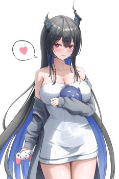 1girl absurdres almonxtea bare_shoulders blush breasts cleavage hair_between_eyes highres holding hololive hololive_english horns jailbird_(nerissa_ravencroft) large_breasts long_hair looking_at_viewer multicolored_hair nerissa_ravencroft red_eyes simple_background smile solo thighs white_background