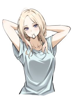 1girl absurdres arms_up blonde_hair blue_shirt blush breasts closed_mouth commentary_request cropped_torso daiko_(dai1974910) gakuen_idolmaster hair_tie highres idolmaster juo_sena long_hair looking_at_viewer medium_breasts mouth_hold multicolored_hair pink_hair purple_eyes shirt short_sleeves simple_background smile solo streaked_hair two-tone_hair tying_hair upper_body white_background
