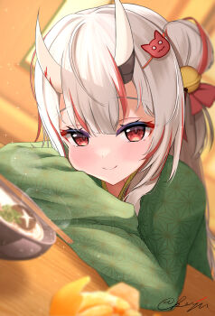 1girl absurdres alternate_costume closed_mouth commentary_request green_shirt grey_hair hair_ornament hairpin highres hololive horns kaju_paint long_hair looking_at_viewer multicolored_hair nakiri_ayame oni red_eyes red_streaks shirt skin-covered_horns smile solo streaked_hair very_long_hair virtual_youtuber