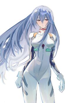 1girl ayanami_rei bodysuit breasts closed_mouth curvy expressionless glint hair_between_eyes highres long_hair mecha_pilot_suit medium_breasts neon_genesis_evangelion official_alternate_hair_length official_alternate_hairstyle paupauuu_u plugsuit_(evangelion) red_eyes shiny_clothes simple_background solo very_long_hair white_background white_bodysuit white_hair wide_hips