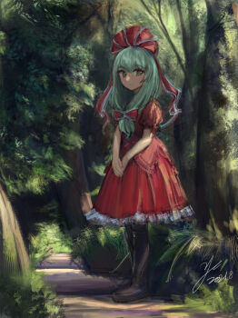 1girl boots bow brown_boots closed_mouth commentary dated english_commentary forest frilled_bow frilled_ribbon frills full_body green_eyes green_hair hair_bow hair_ribbon highres kagiyama_hina long_hair looking_at_viewer nature outdoors own_hands_together red_bow red_ribbon red_shirt red_skirt ribbon shirt signature skirt solo touhou yolandabaka