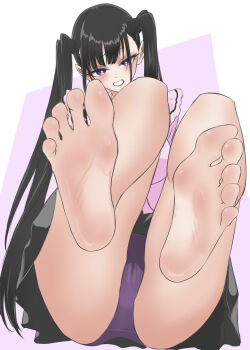 1girl barefoot black_hair feet feet_up grin highres kon_(user_vvkd7358) long_hair looking_at_viewer panties pantyshot purple_eyes smile soles toes twintails underwear